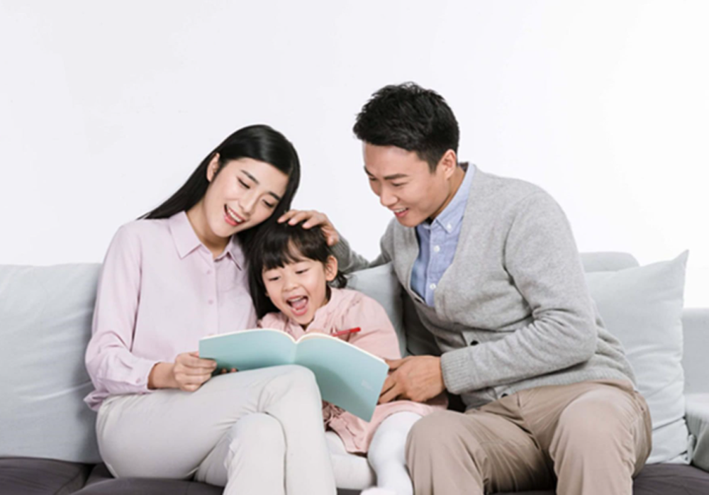 山西一名小學(xué)生被“家暴致死”，除了爸爸奶奶，老師也是幫兇？