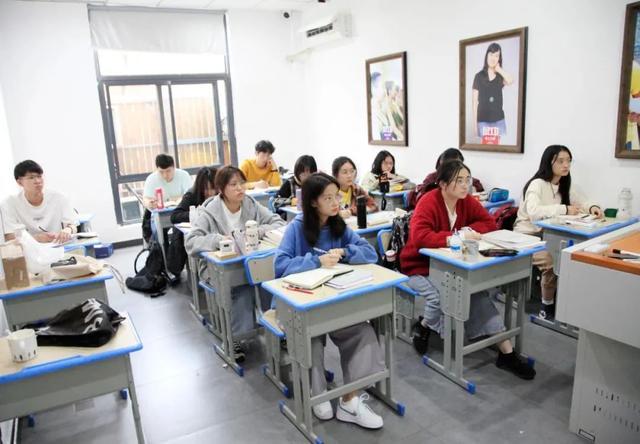 高考不用考英語？嗯！你還可以選考其他5個語種