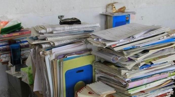 清華女學霸高考731分，看了她“抽屜”里的物品，家長陷入了沉思