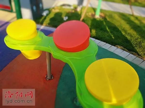 體育公園器材區