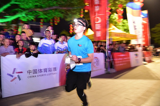 廣東省本級體彩公益金曬賬本 3.8億元助力全民<a href=http://m.cnzcn.net.cn target=_blank class=infotextkey>健身</a>