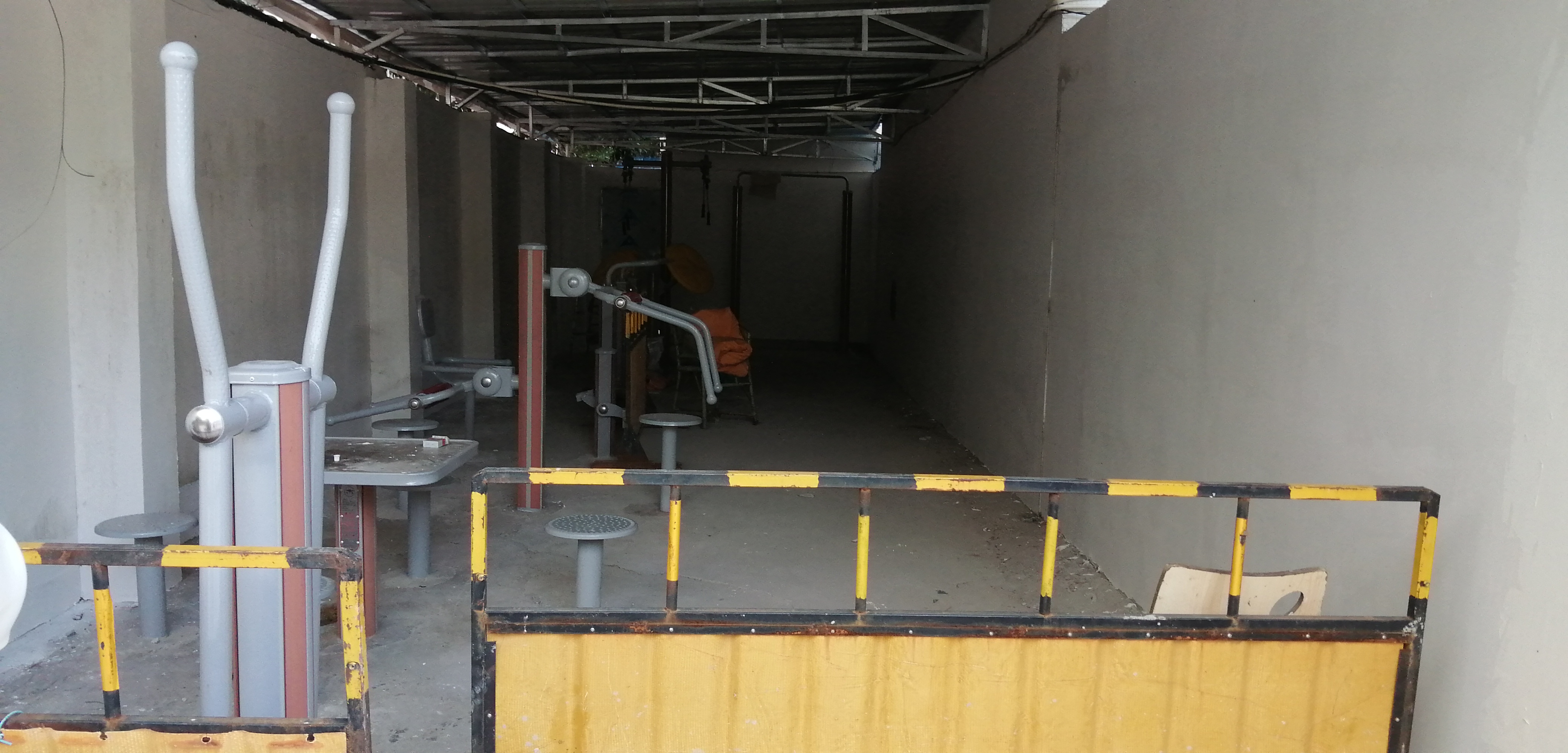 靜安區芷江西路街道芷江新村居委健身點（共和新路888弄）