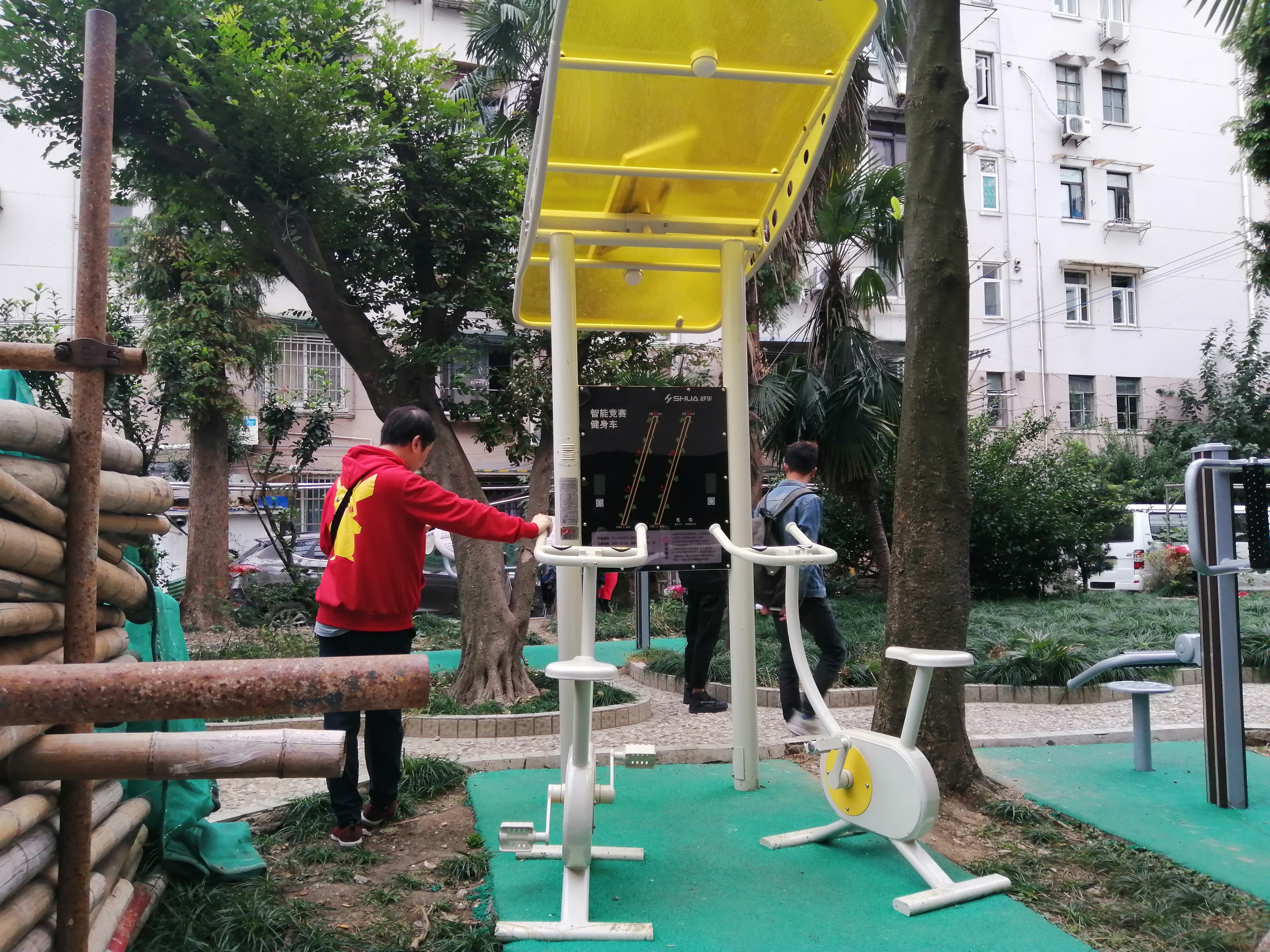 智能競賽健身車