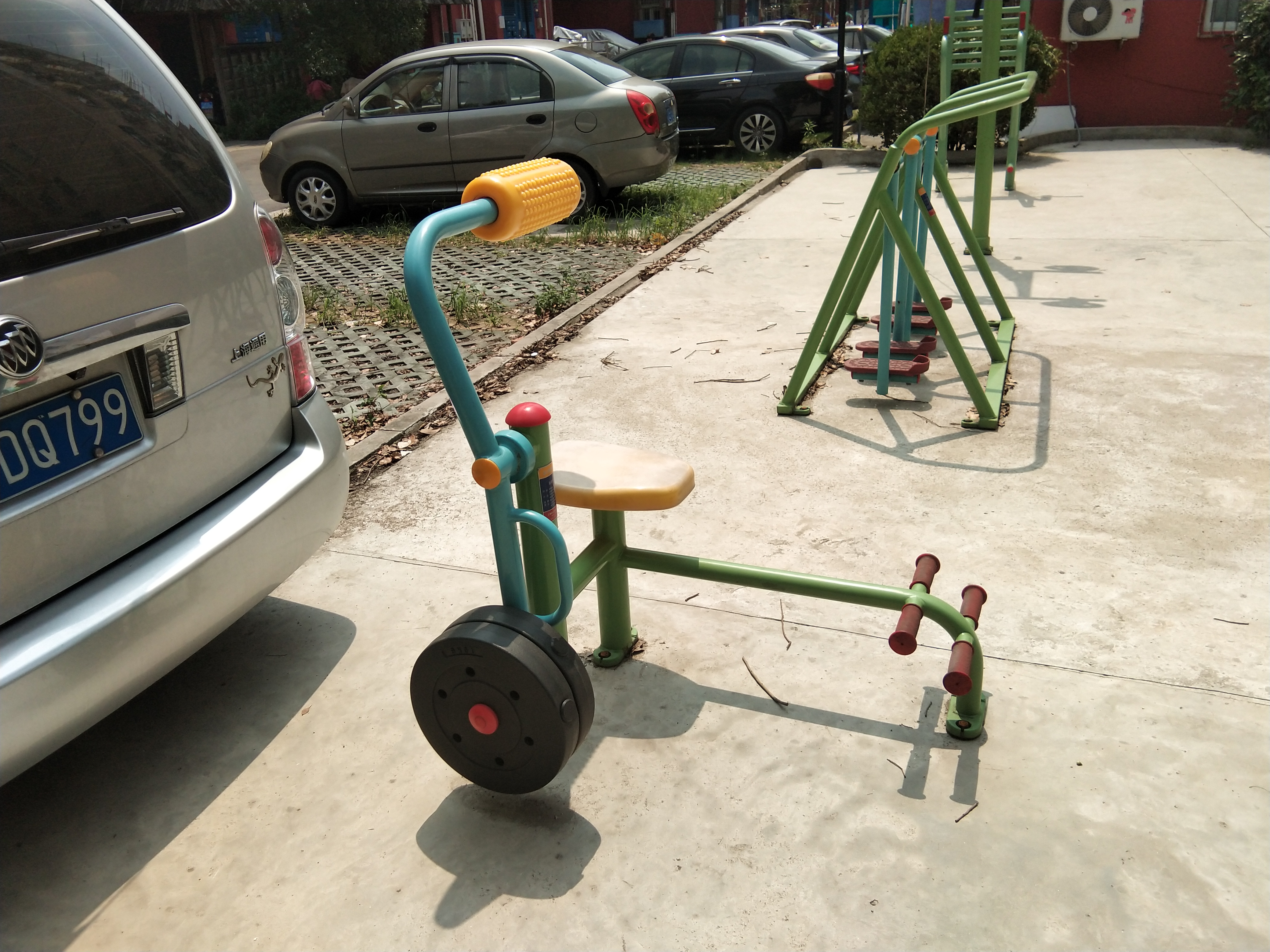 腹背鍛煉器 腹背鍛煉器