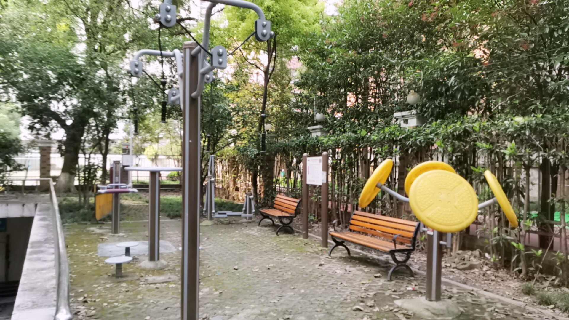 智薈苑市民益智健身苑點（17號）