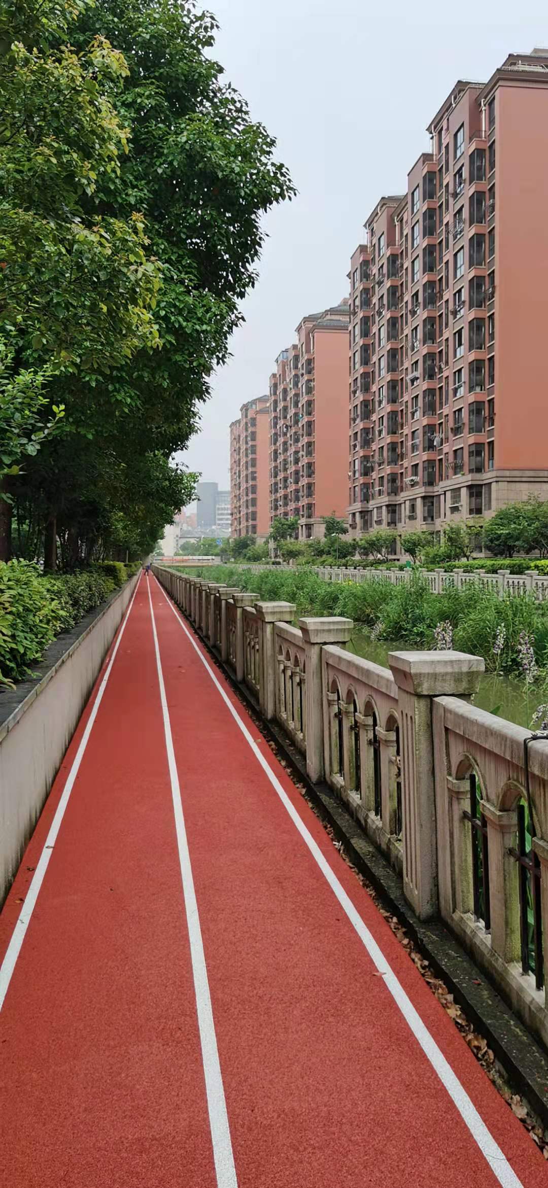 小昆山鎮平復苑市民健身步道