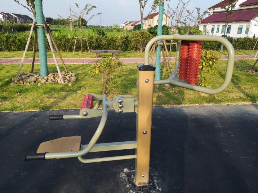 腰背按摩器 腰背按摩器