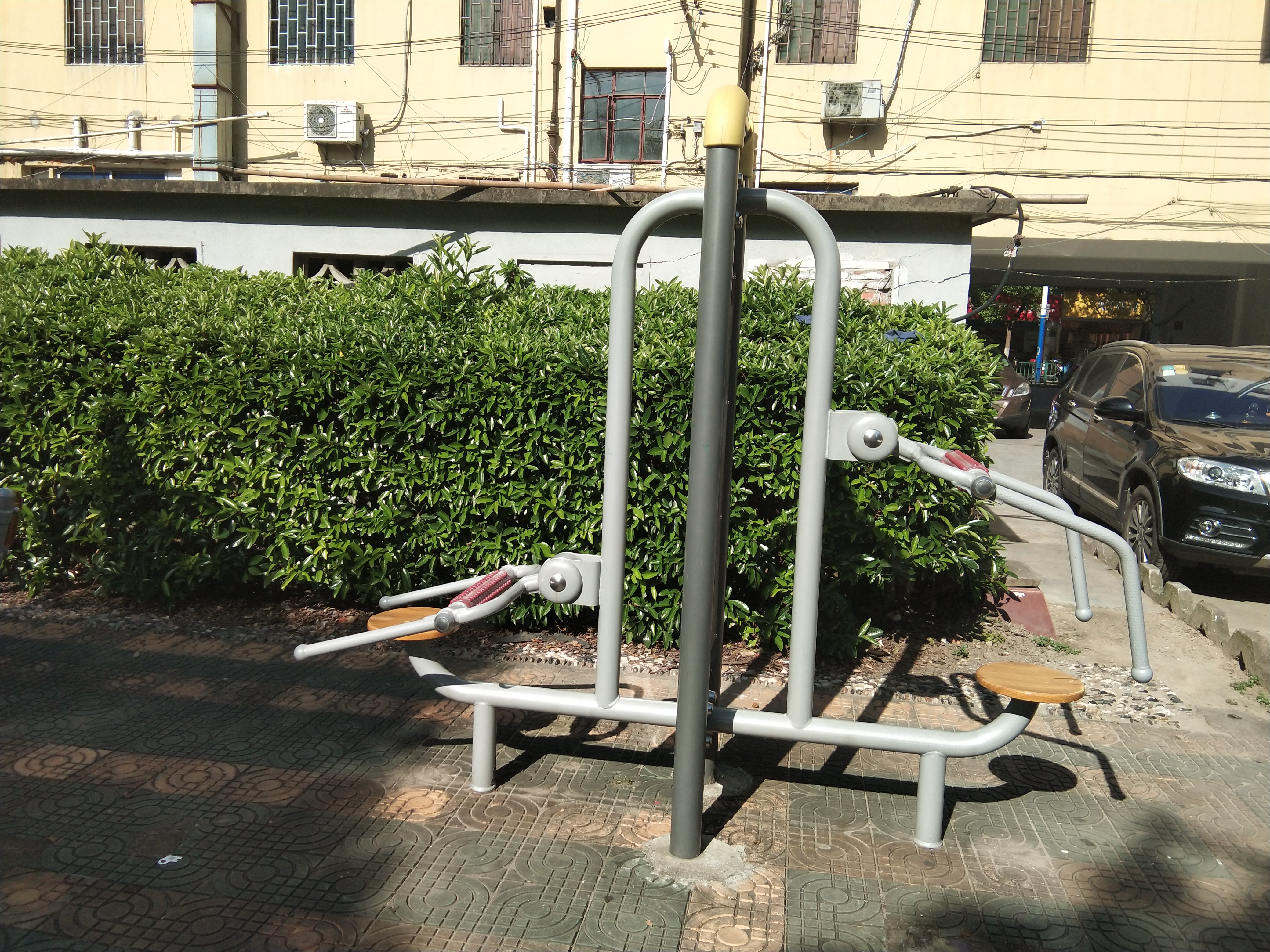 頸腰按摩器 頸腰按摩器