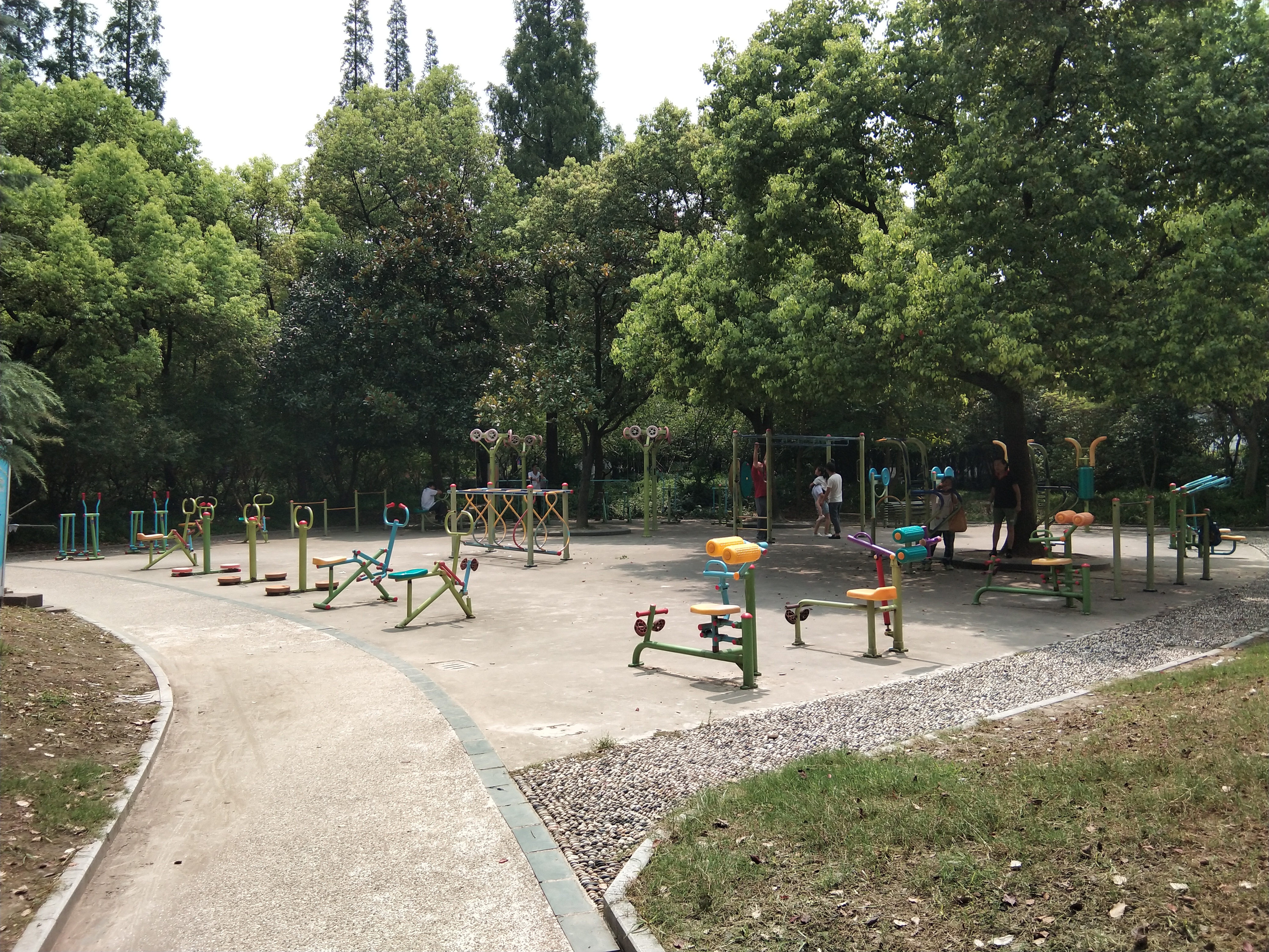 莘建綠地健身點