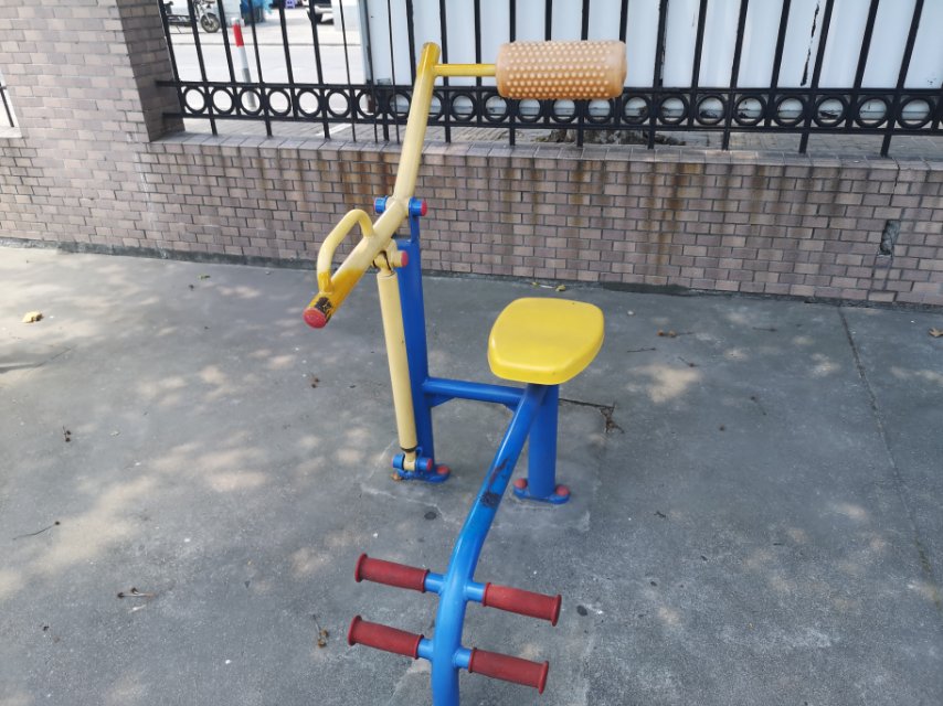 腹背鍛煉器 腹背鍛煉器