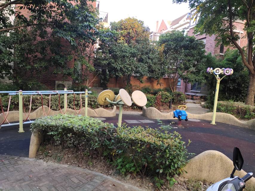 嘉保社區小公園健身點