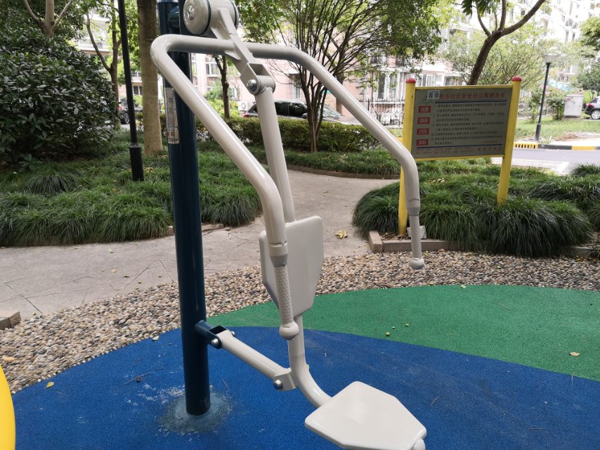 坐推訓(xùn)練器