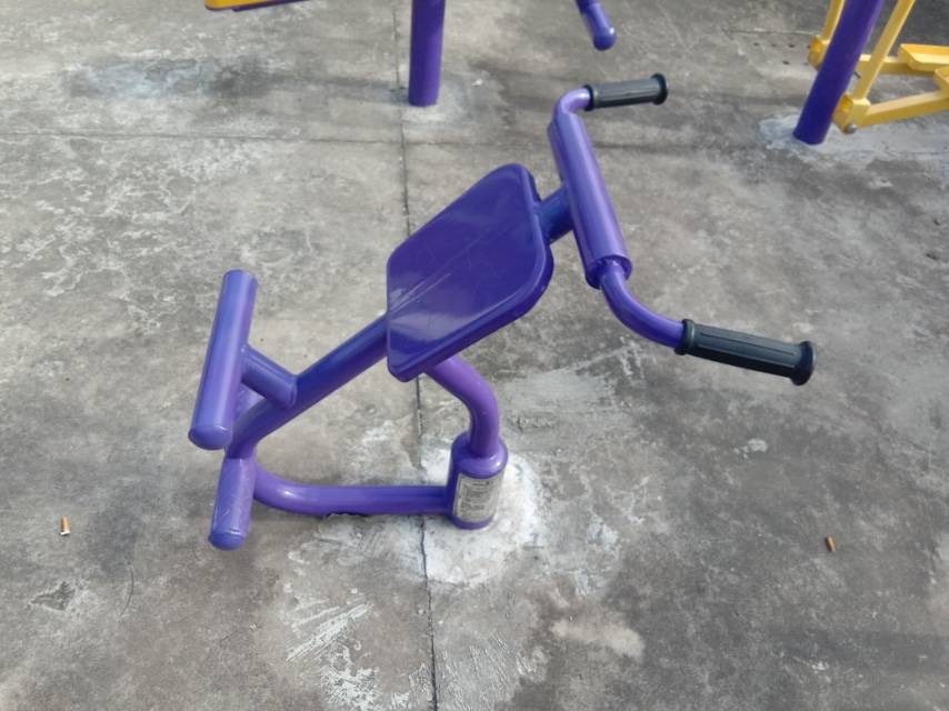 背肌訓練器 背肌訓練器