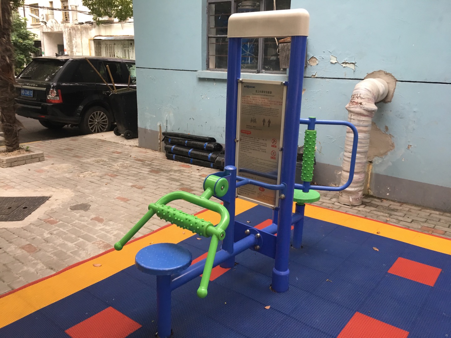 雙立柱腰背按摩器