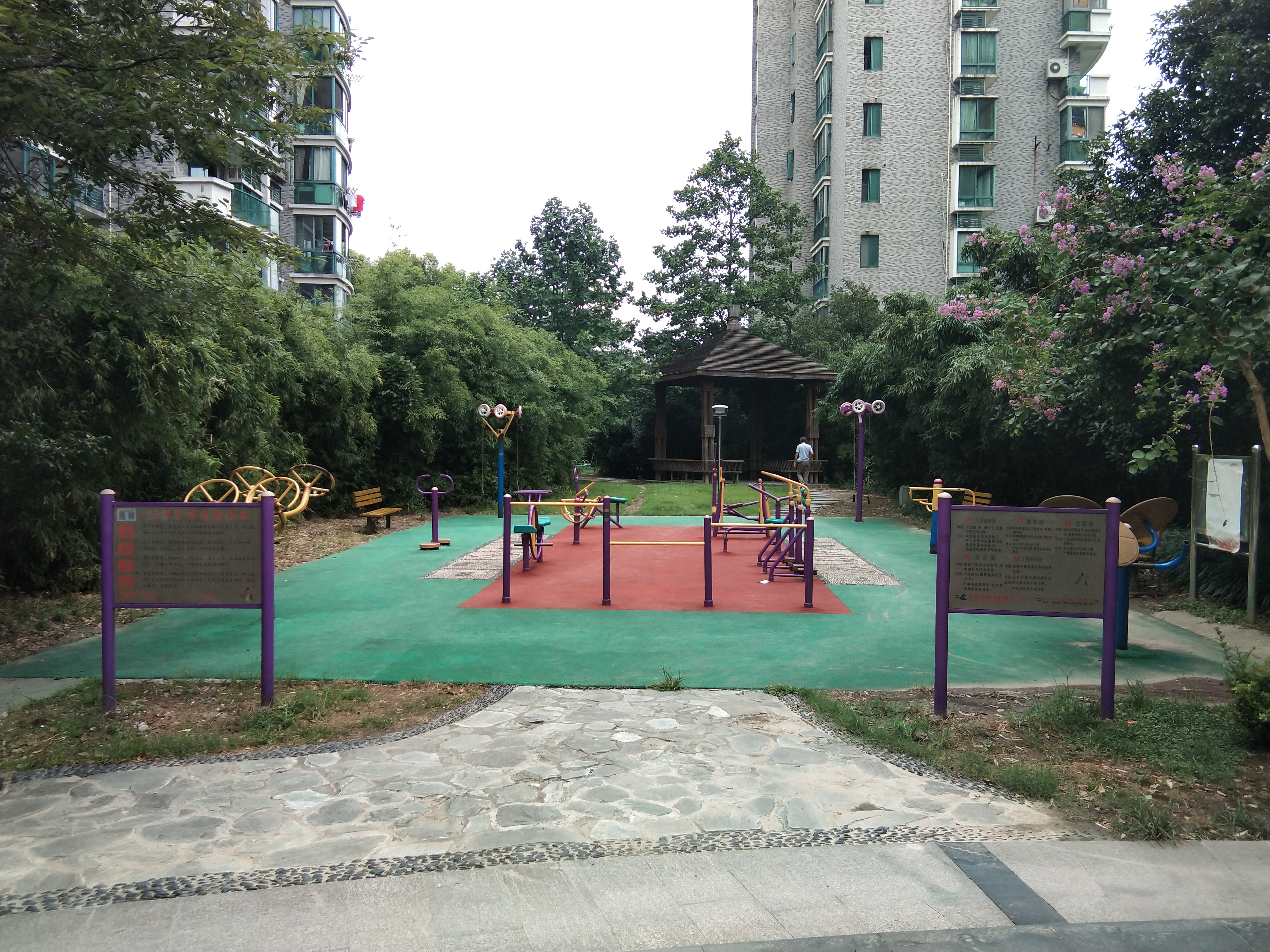 三春匯秀苑健身點