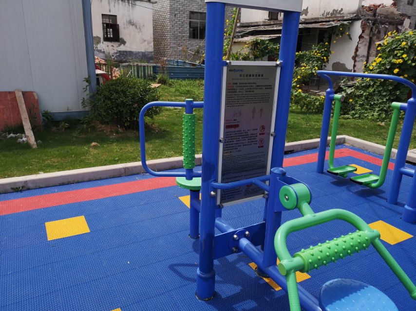 雙立柱腰背按摩器 雙立柱腰背按摩器