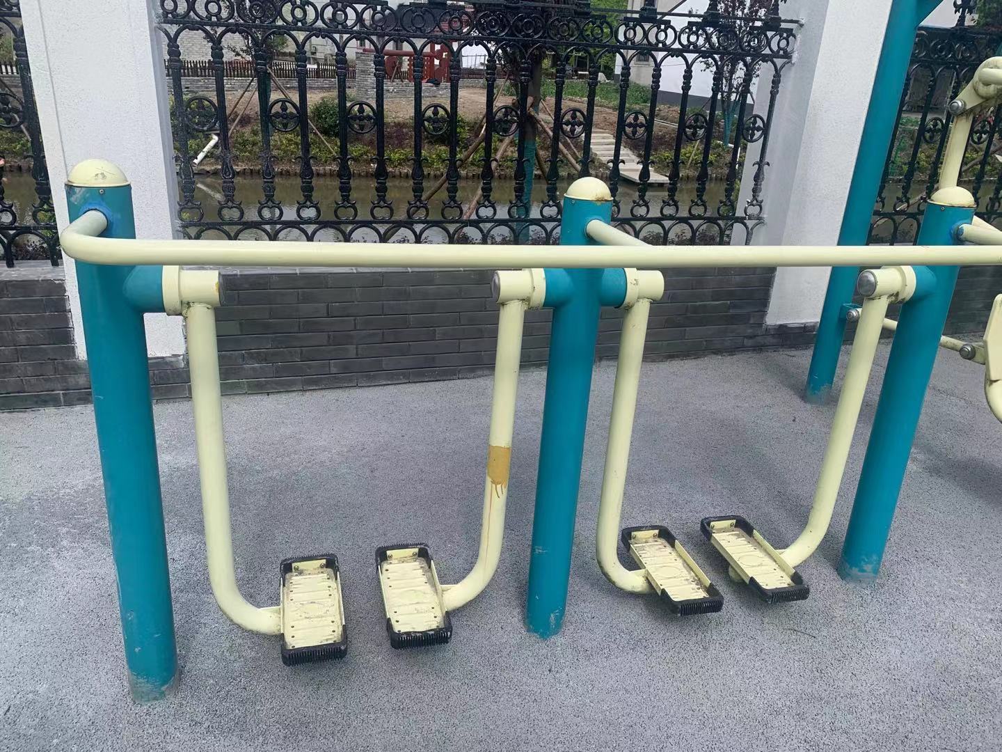 二位智能太空漫步機