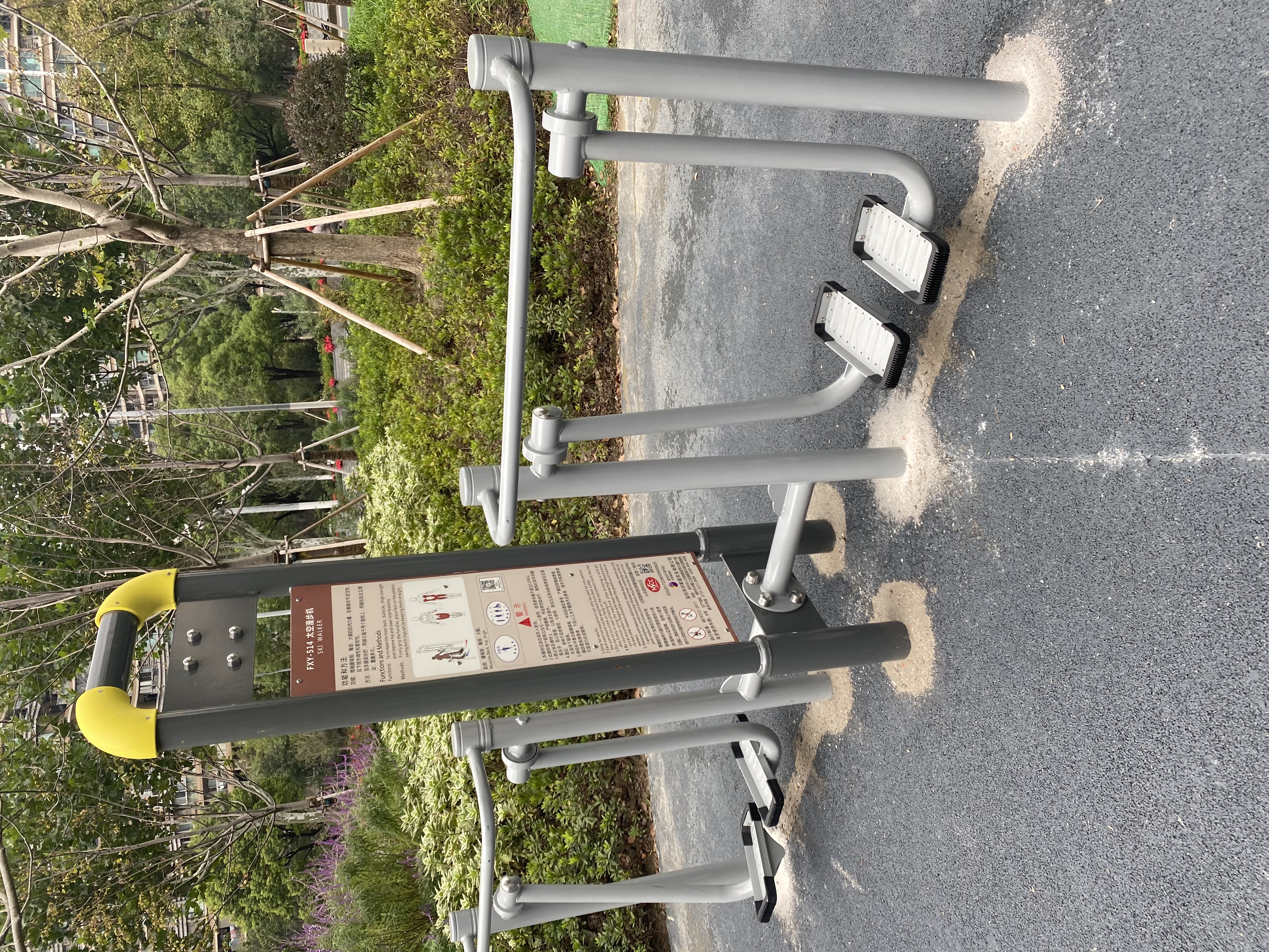 二位智能太空漫步機