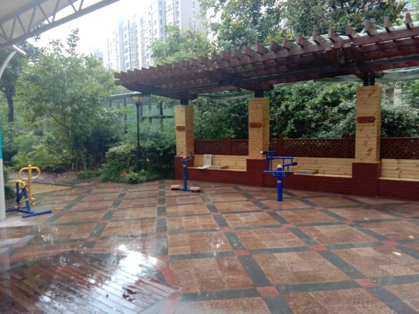 香潤苑小區健身點(2)