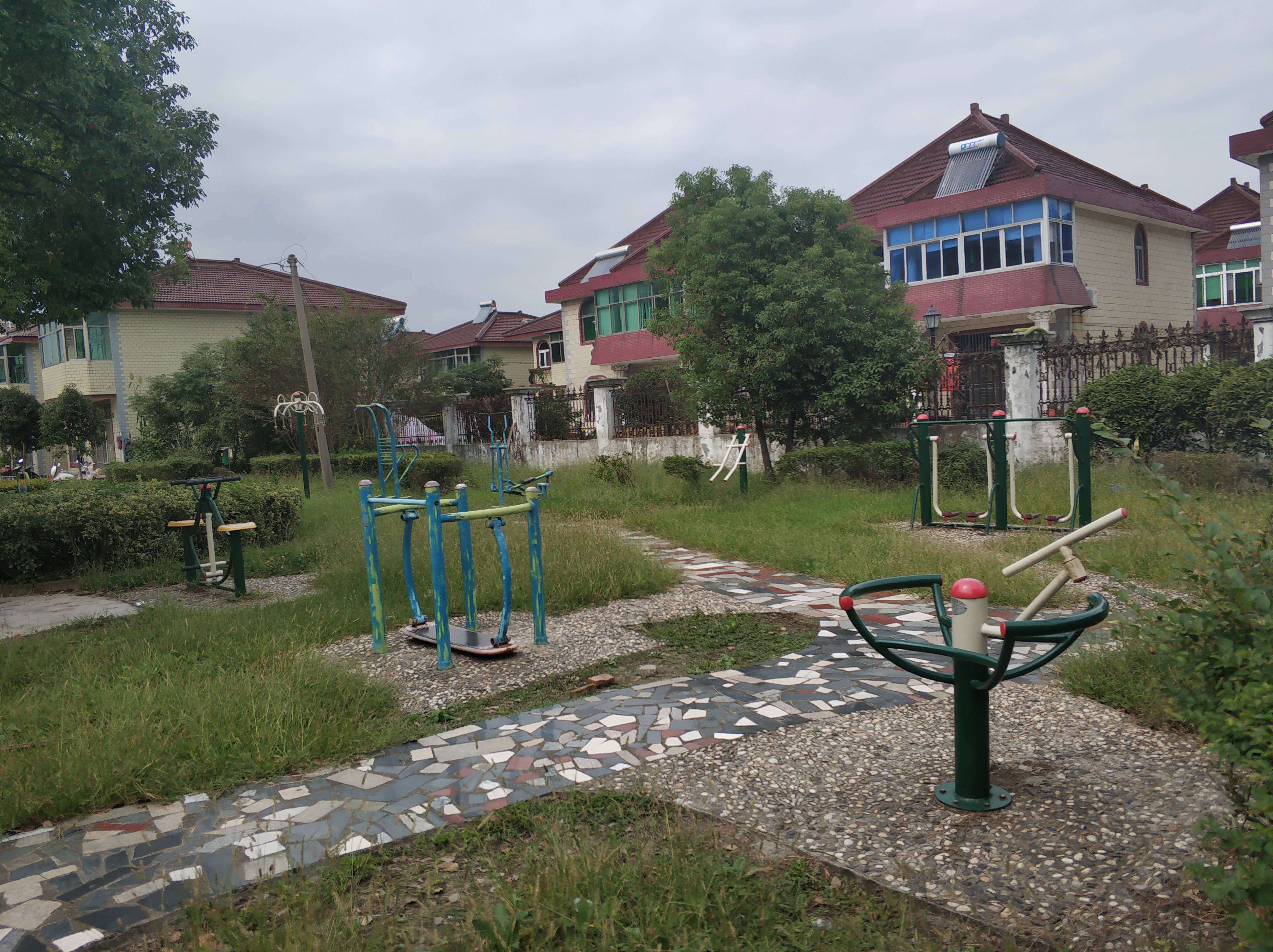 高行鎮浦江居委會健身苑點1