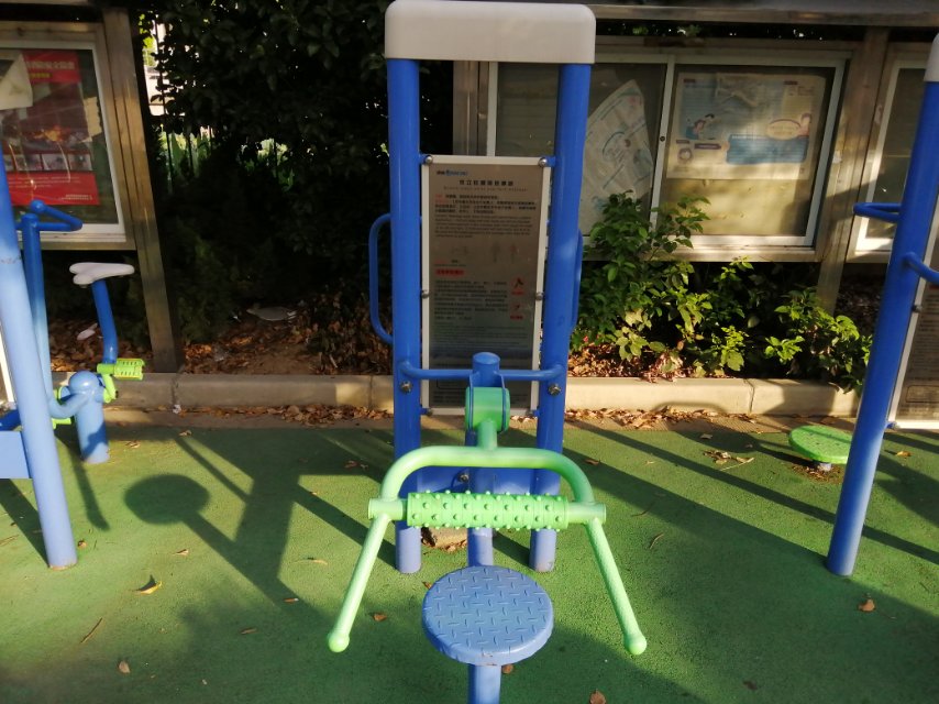 雙立柱腰背按摩器 雙立柱腰背按摩器