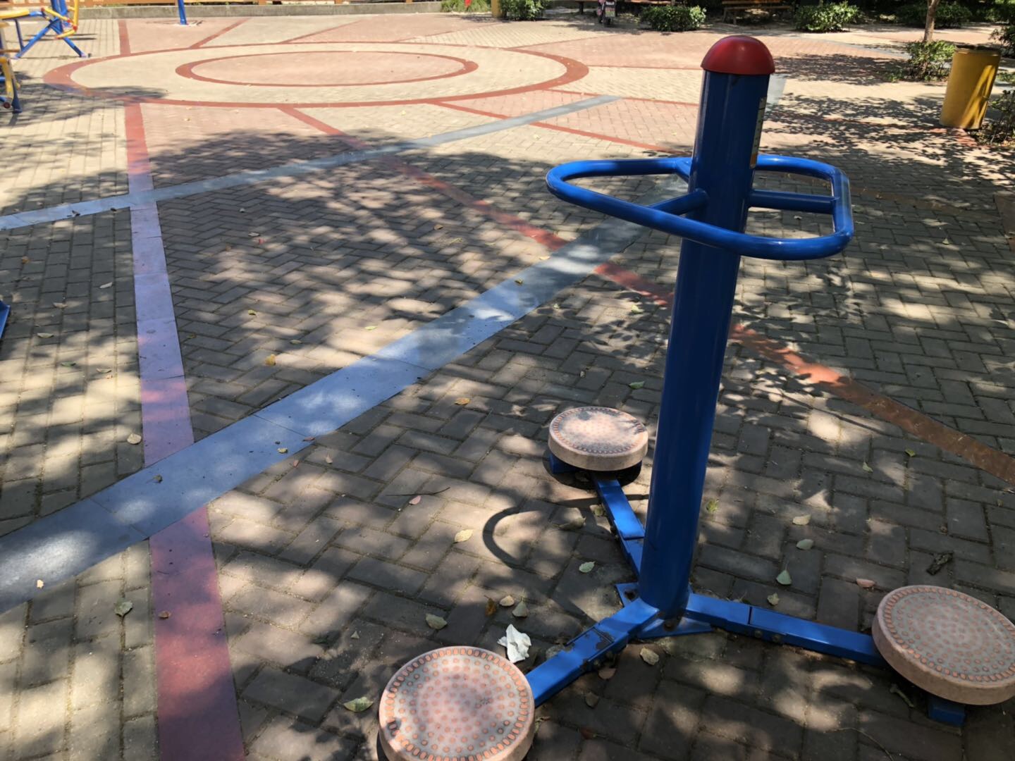 三人扭腰器 三人扭腰器