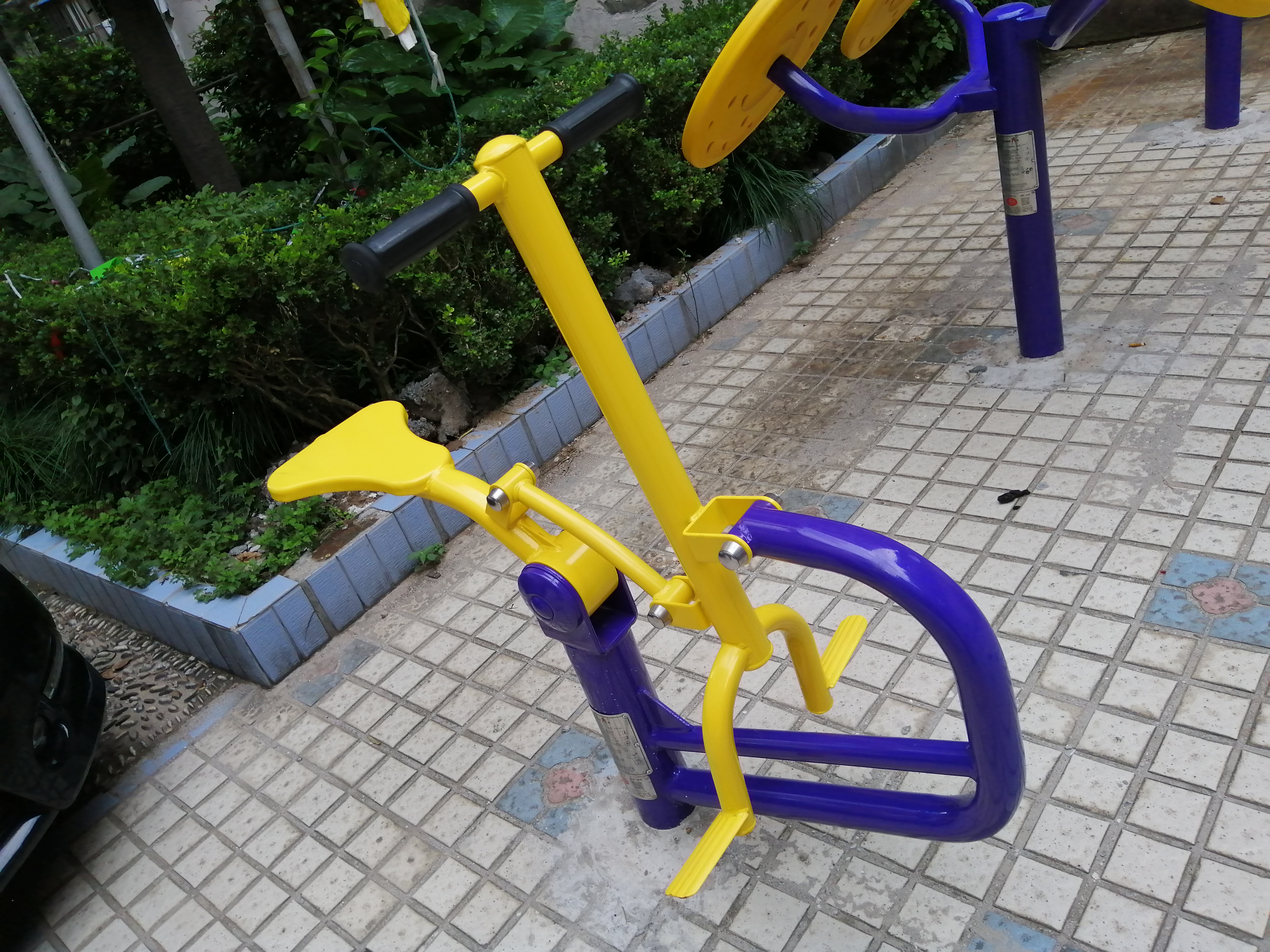 健騎機(jī) 健騎機(jī)