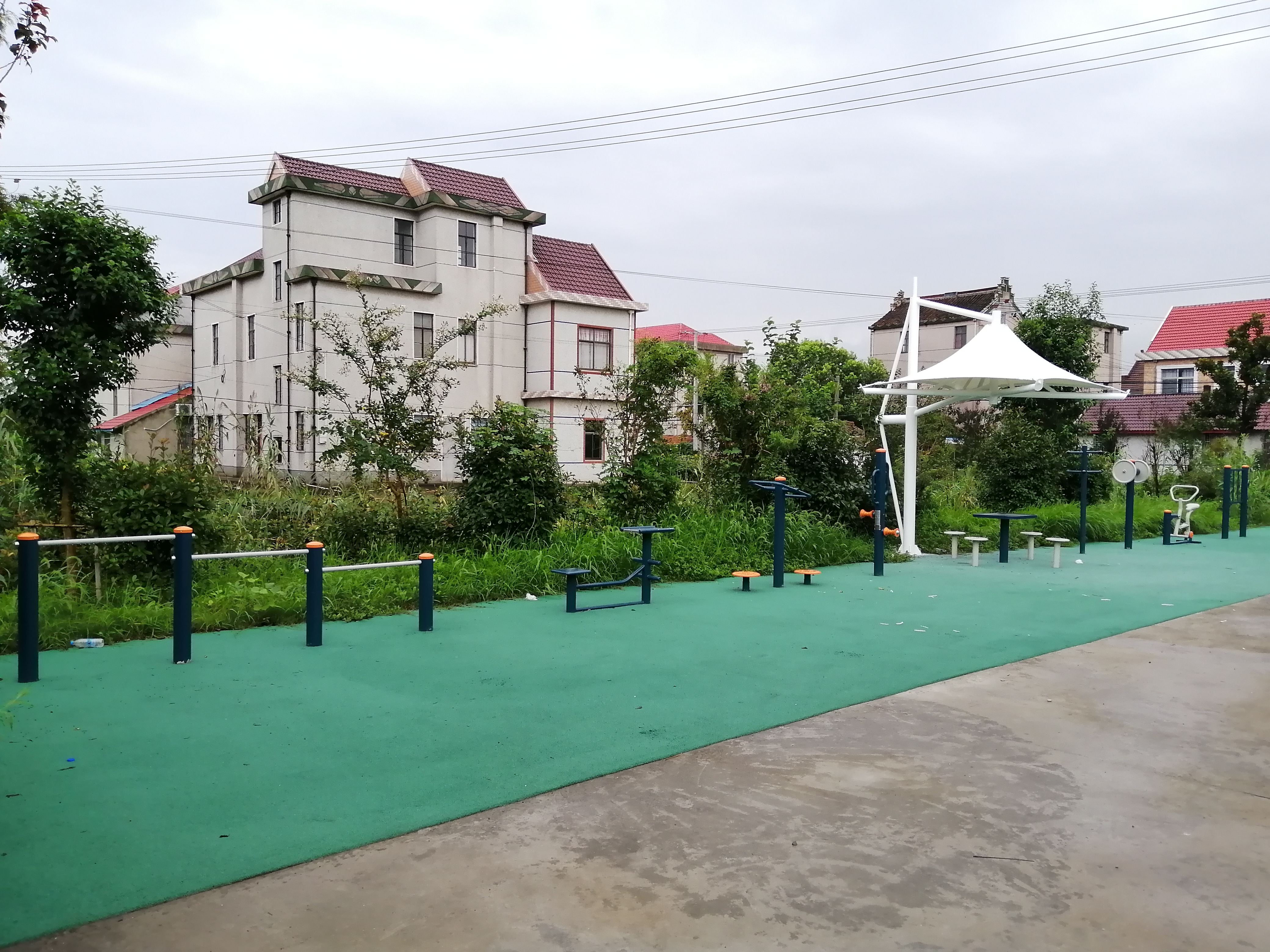 松江區石湖蕩鎮新源村耶穌堂市民益智健身點