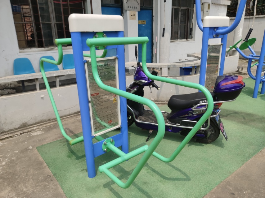 雙立柱曲臂訓練器 雙立柱曲臂訓練器