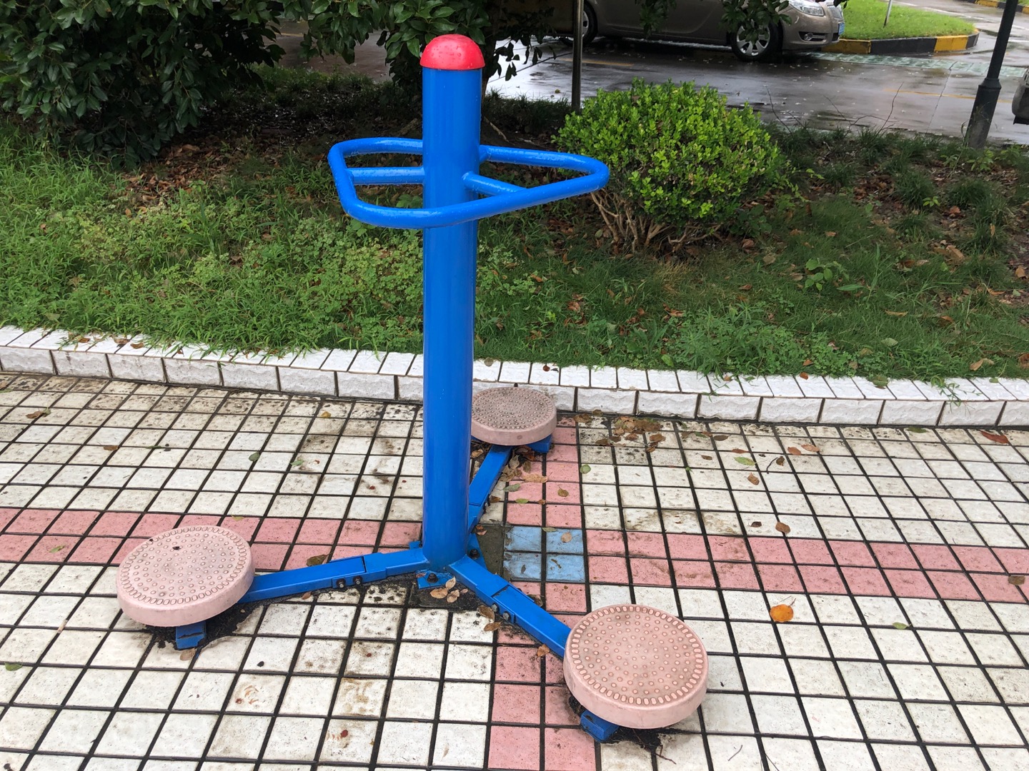 三人扭腰器 三人扭腰器