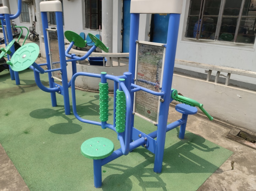 雙立柱腰背按摩器 雙立柱腰背按摩器