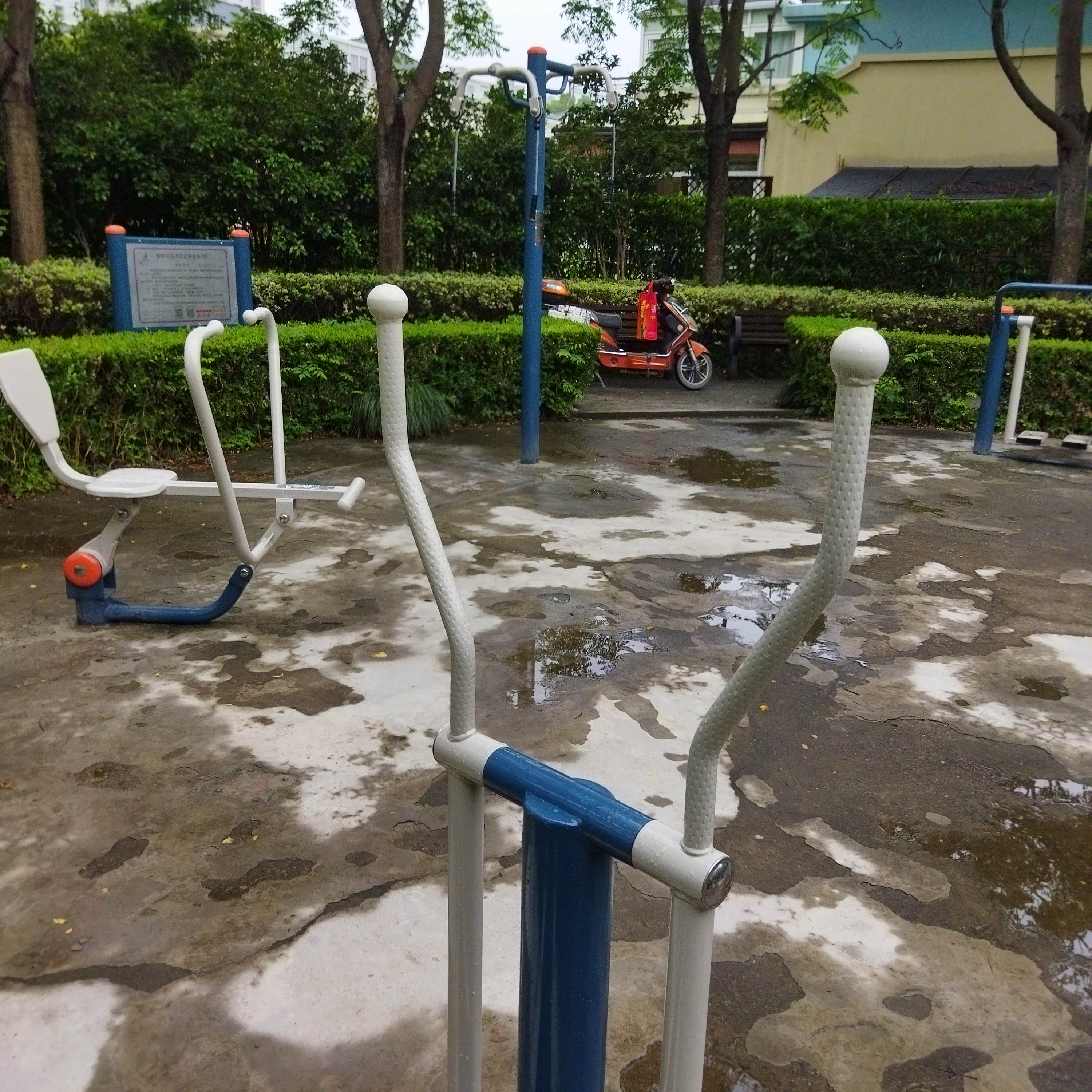 靜安區靜安寺街道靜安居委健身點（北京西路1585弄）