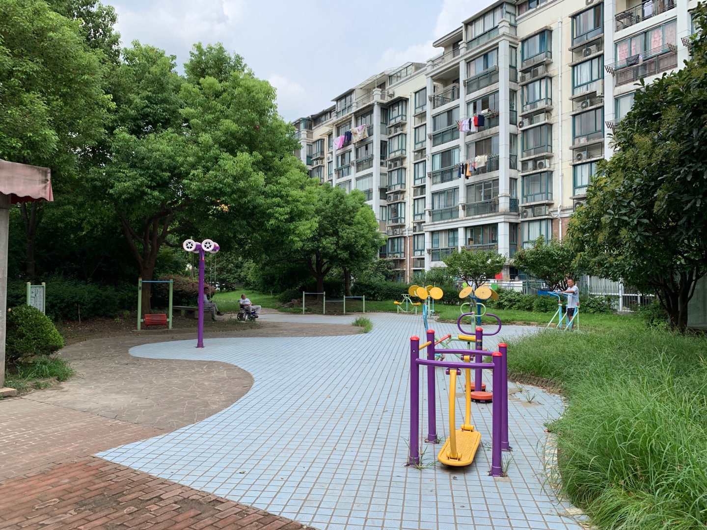 盛達居委健身點