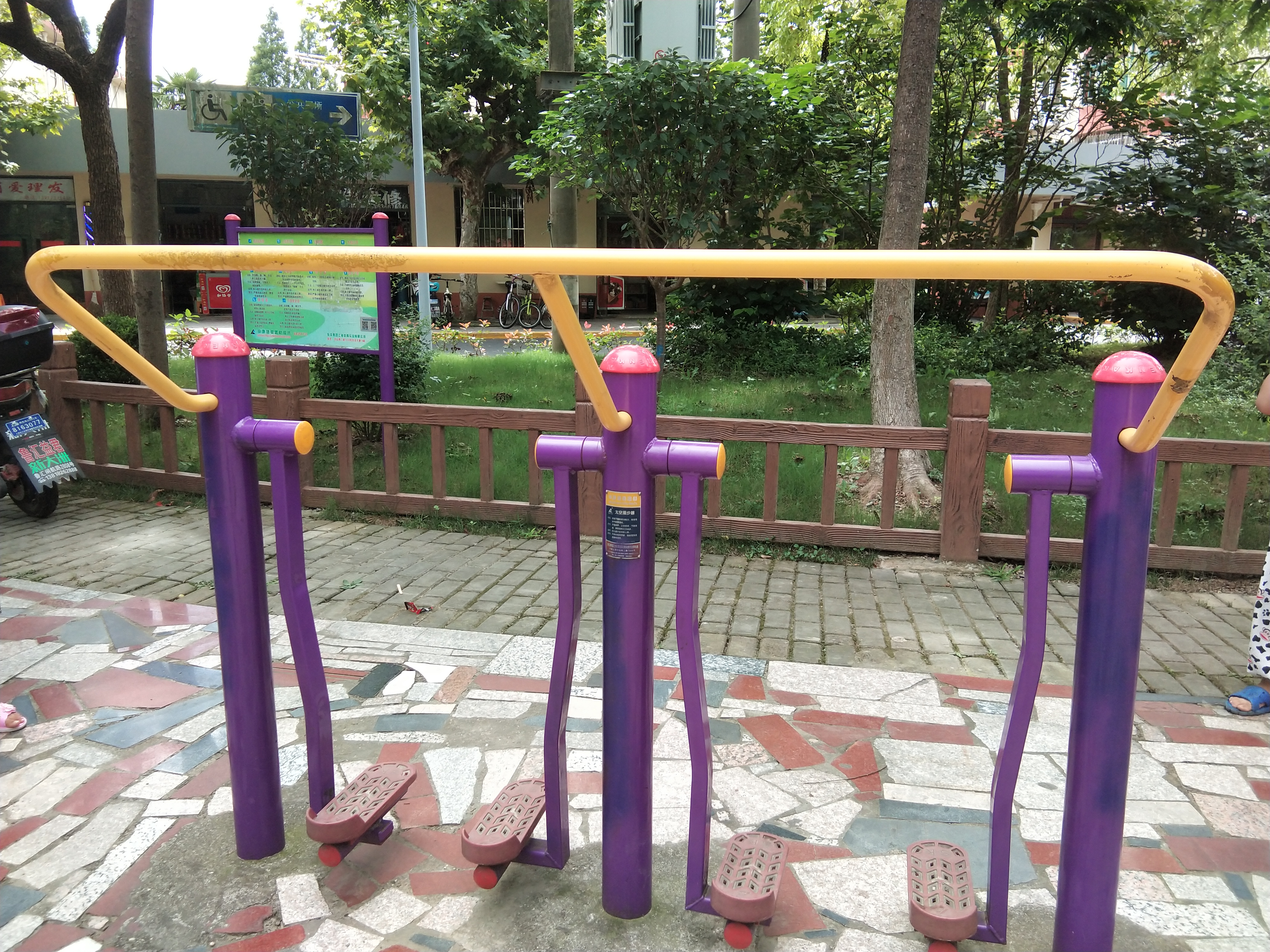 太空漫步器 太空漫步器