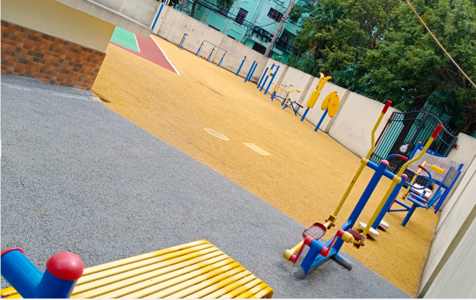 服務中心健身苑