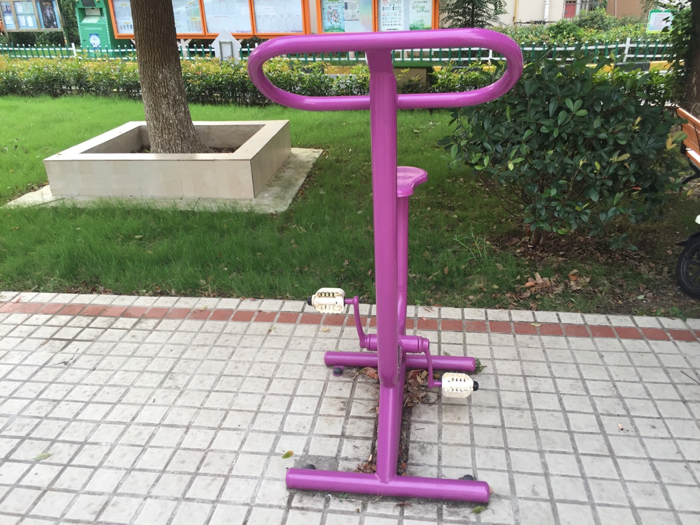 直立健身車(chē) 直立健身車(chē)