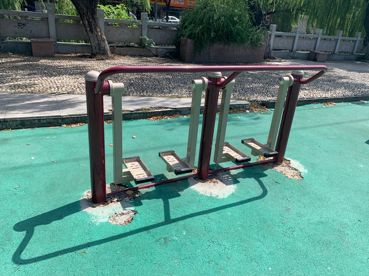 二位太空漫步機(jī) 二位太空漫步機(jī)