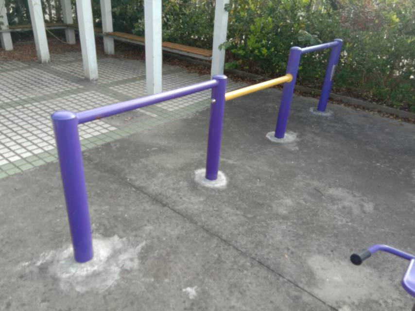 彈振壓腿器 彈振壓腿器