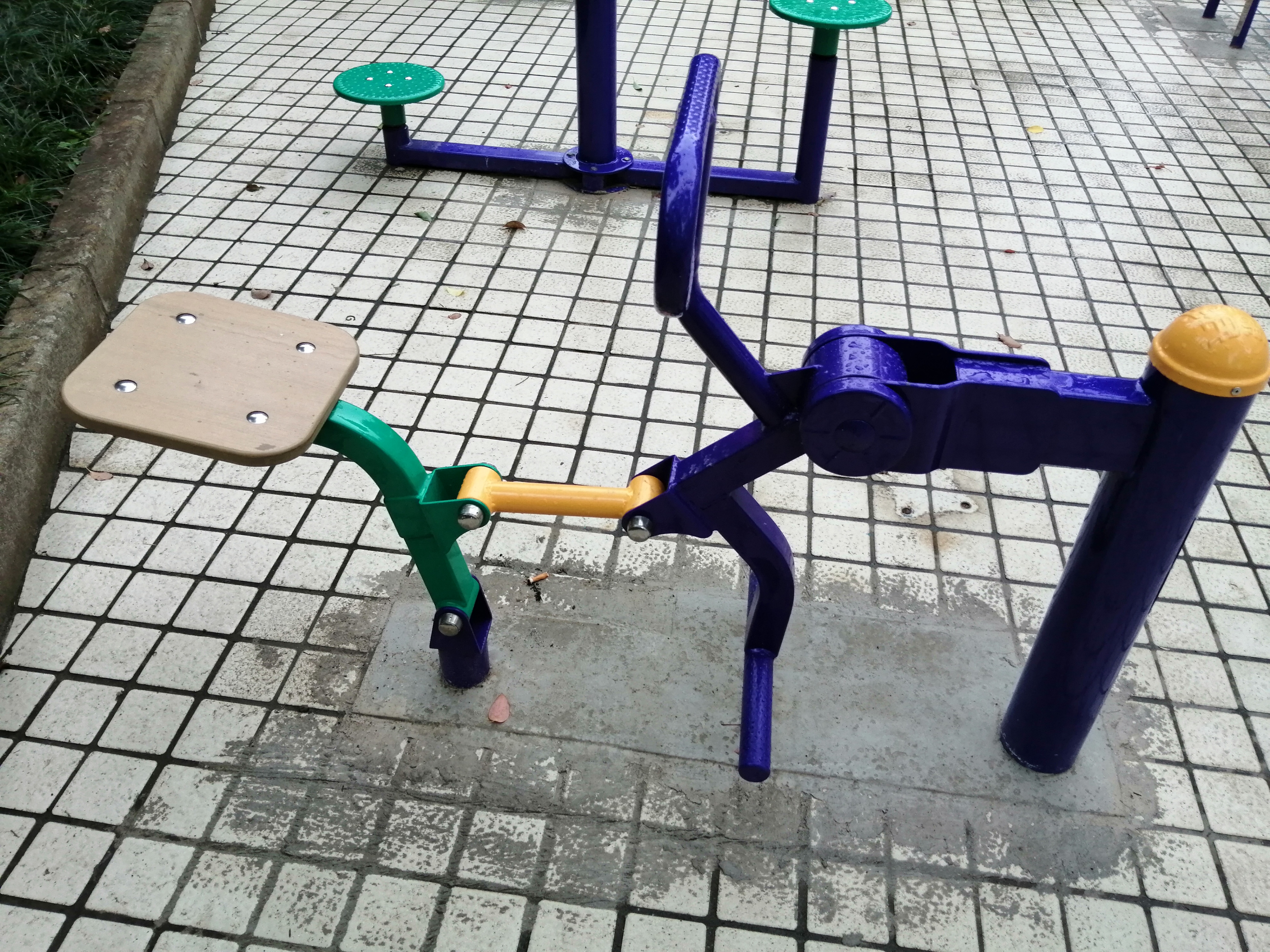 騎馬機(jī) 騎馬機(jī)