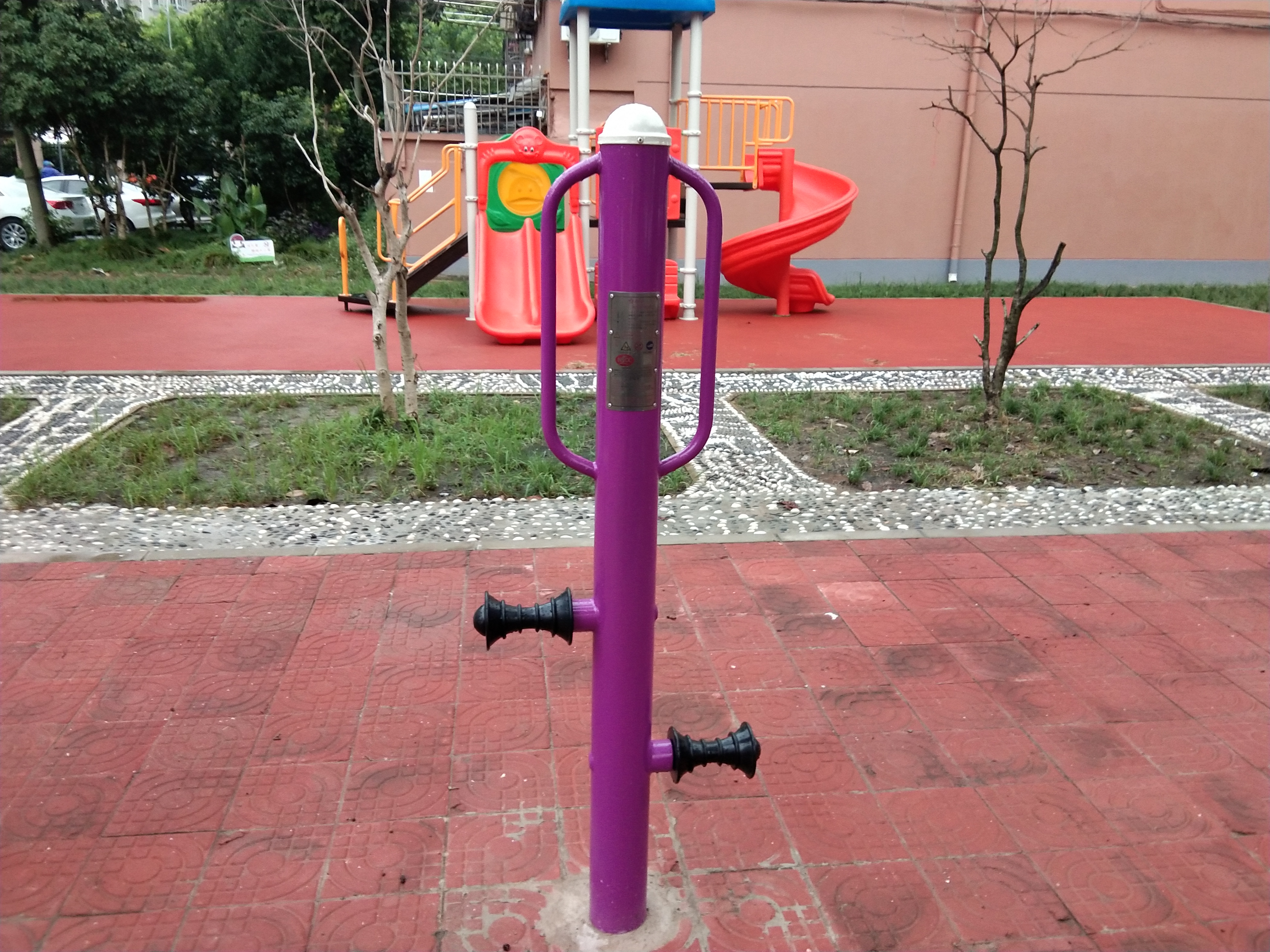 腿部按摩訓練器