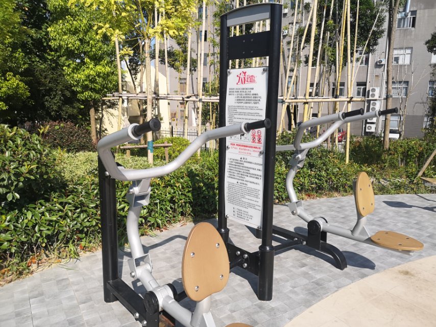 自重式高拉訓練器 自重式高拉訓練器