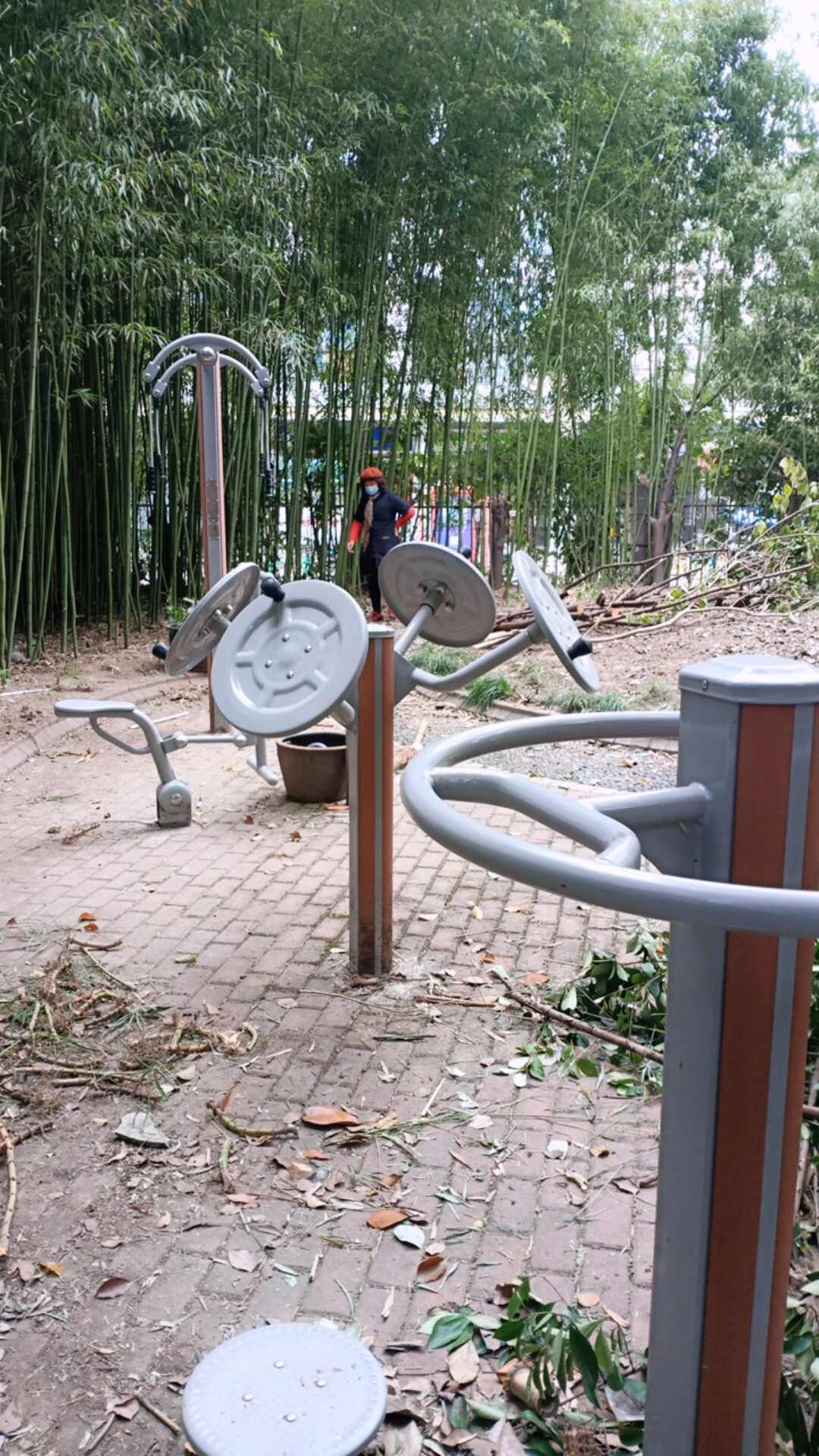 長壽街道德誠大廈健身點