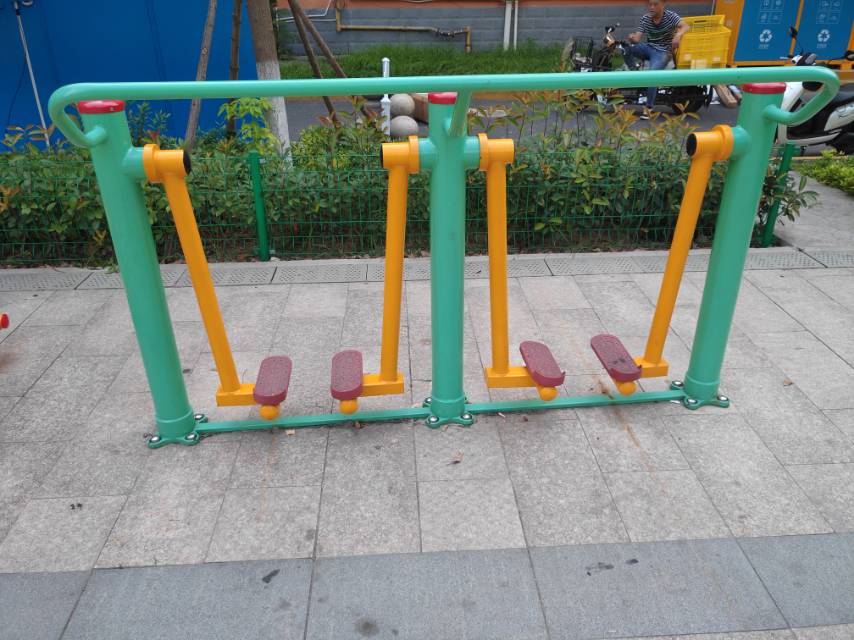 兩聯(lián)漫步機