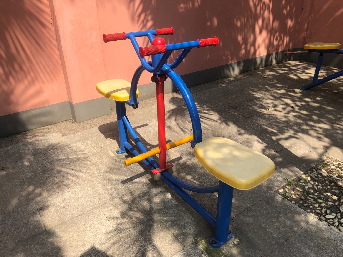 下肢康復(fù)器