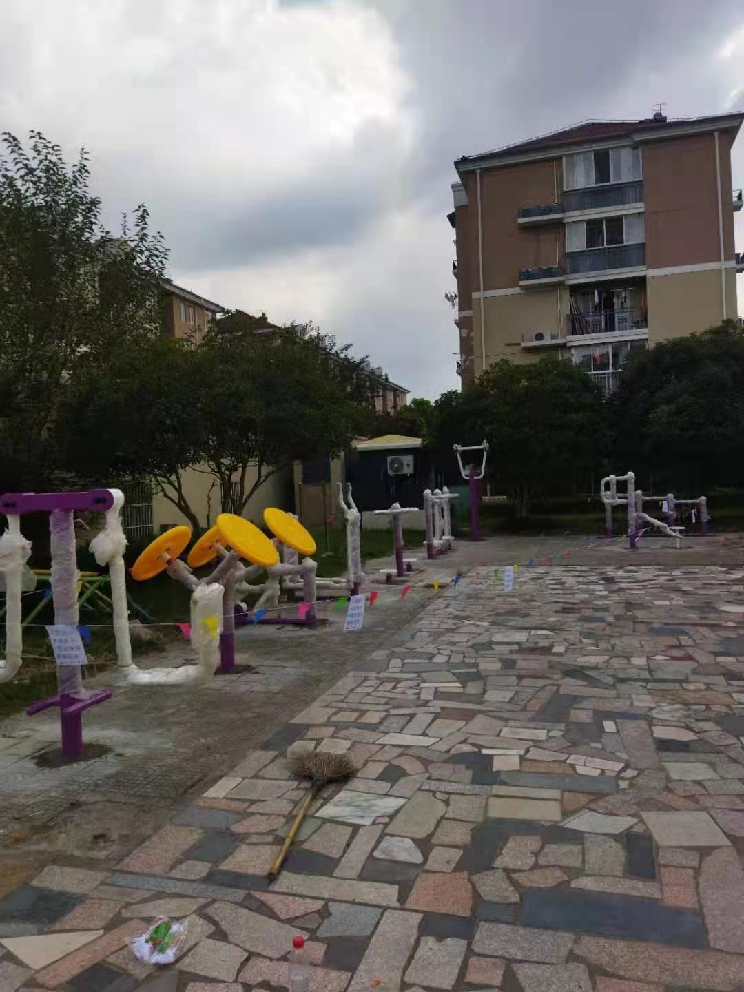 顓橋鎮銀春居委健身點B