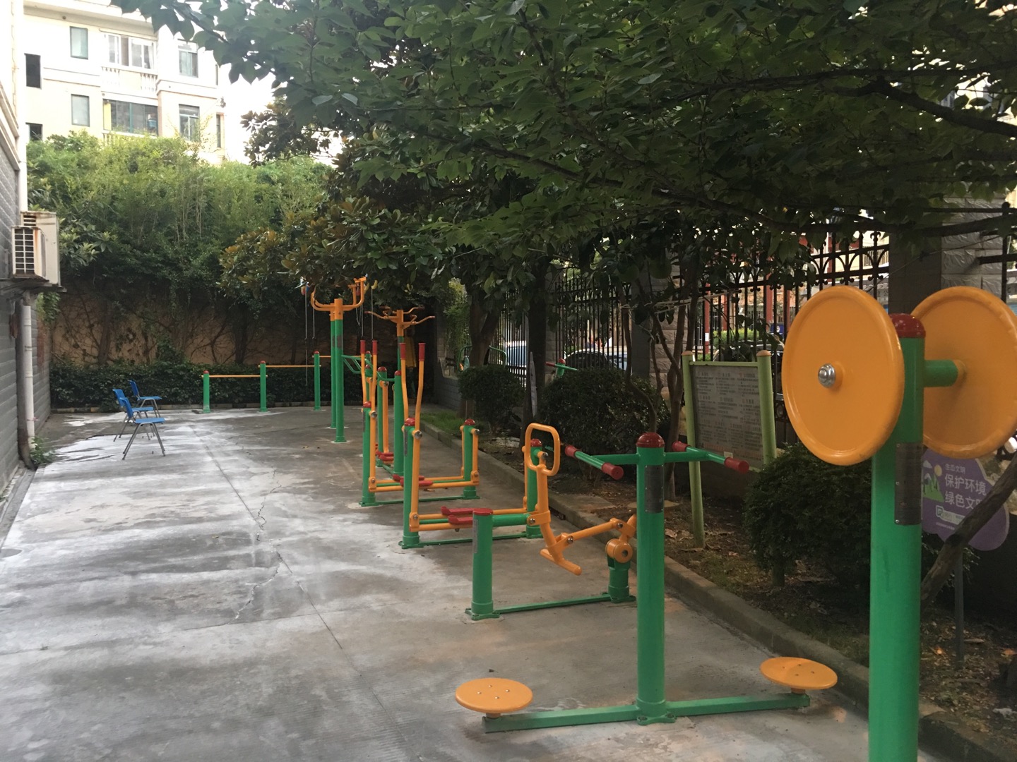 錦華居委錦華公寓小區點