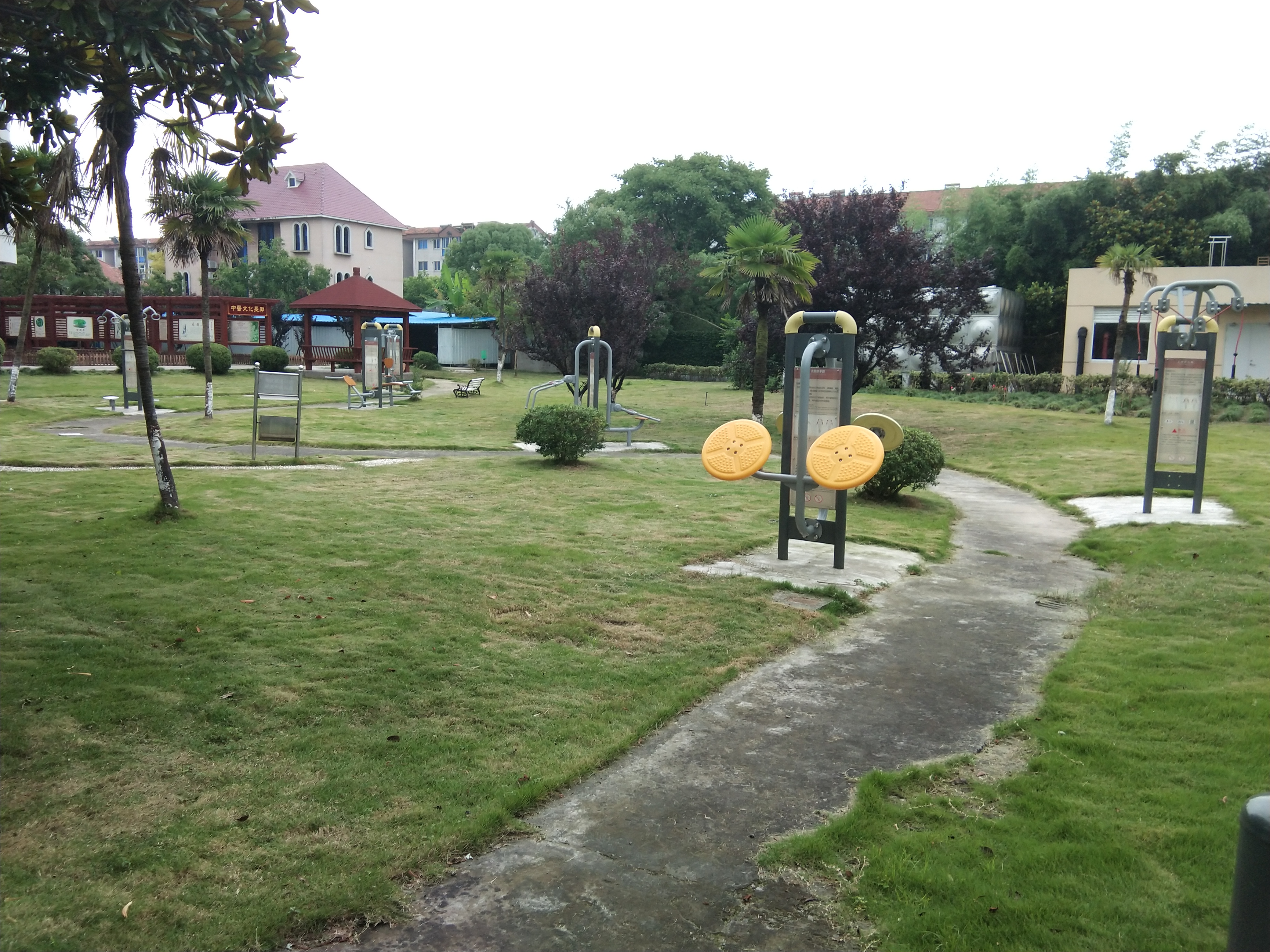 奉城鎮洪廟護理院市民益智健身苑點