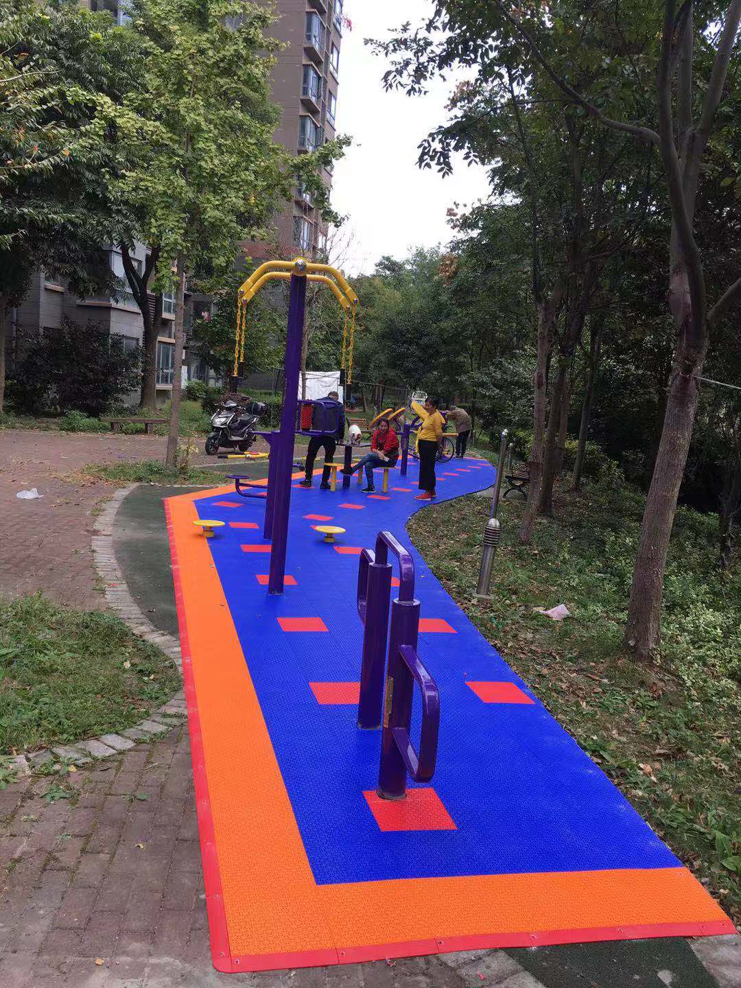 馨佳園六居健身苑點