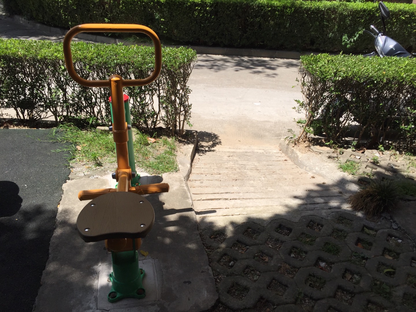 騎馬機(jī) 騎馬機(jī)