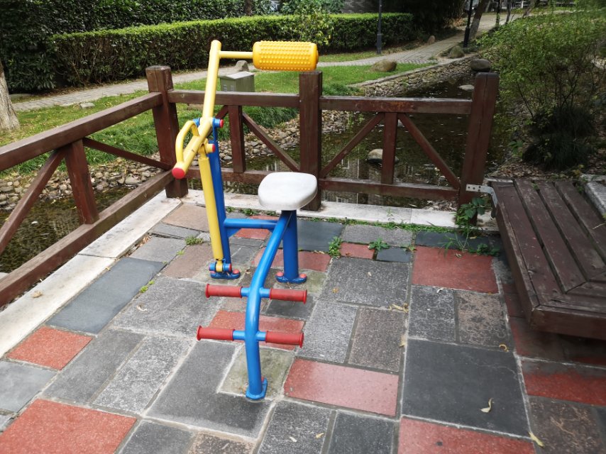 腹背鍛煉器 腹背鍛煉器